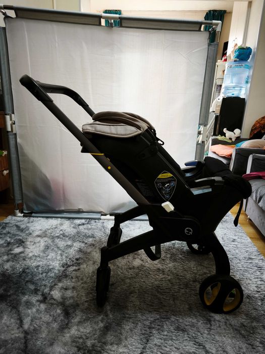 Автокресло-коляска 2 в 1