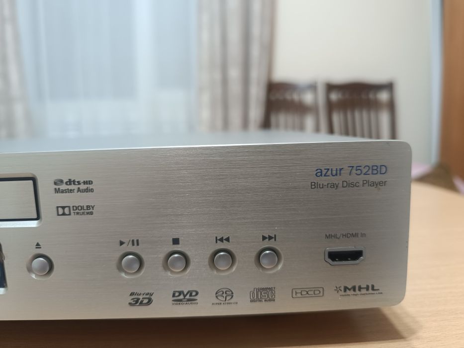Blu ray Disc player Cambridge audio