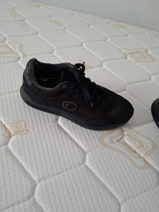 Adidași Campion Negri