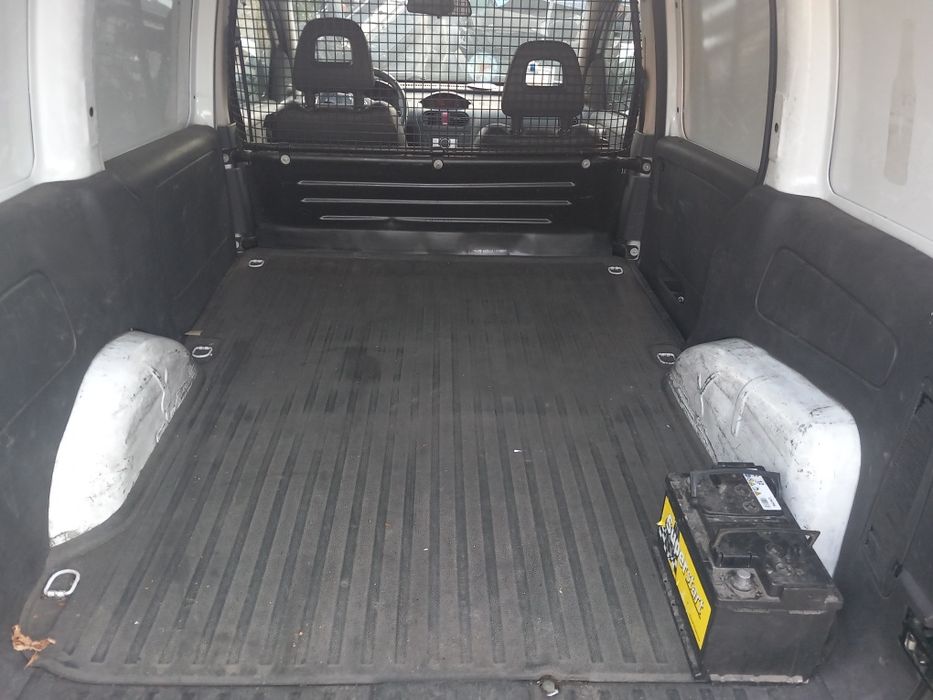 Opel Combo 1.3cdti-75кс./2010г/- на части