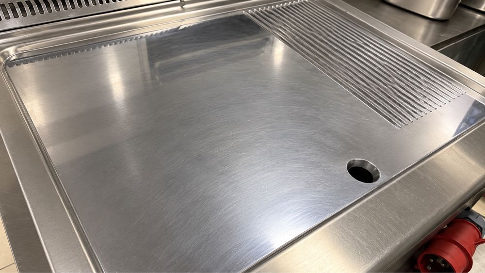 Grill Fry Top Electrolux Professional 900XP – 15 kW – cromat