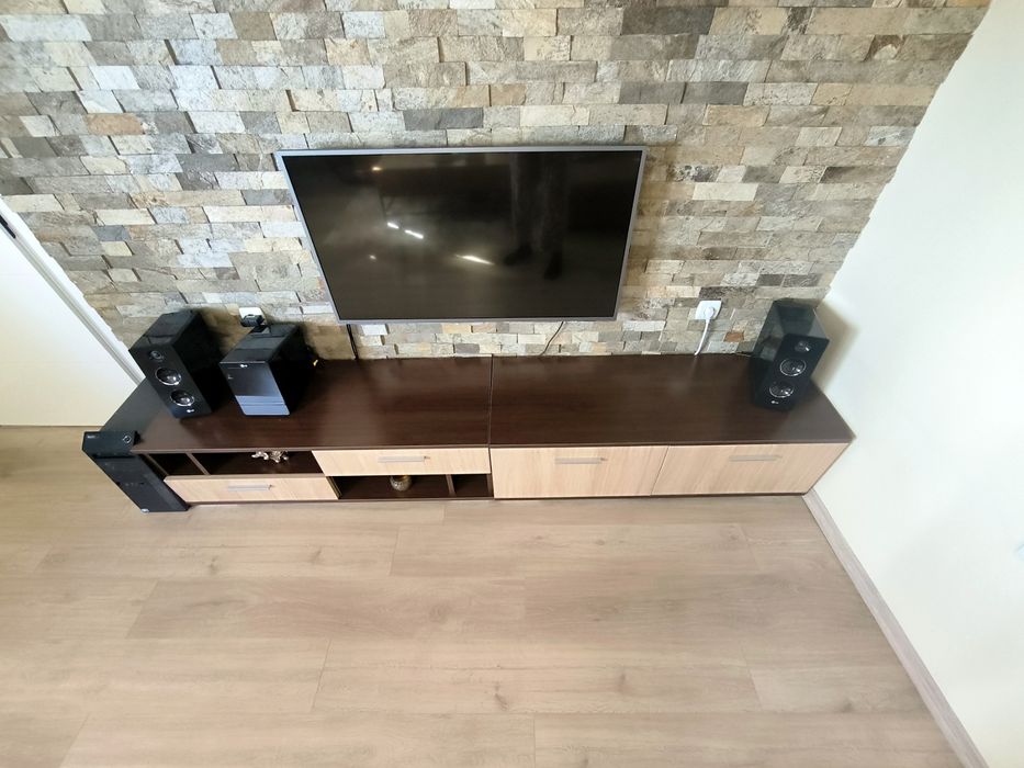 ТВ шкаф от Дизма  240/ 43/38.5