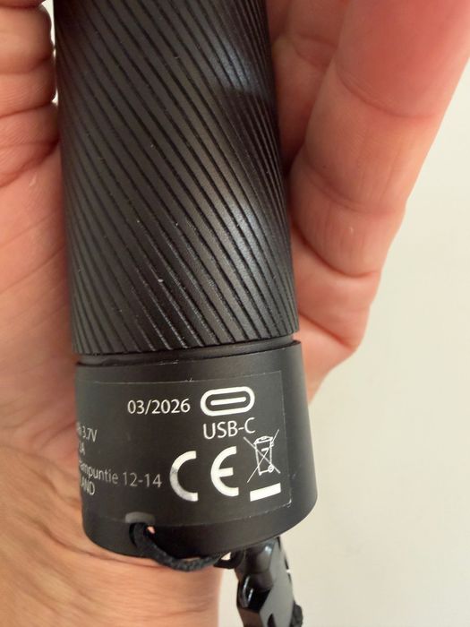 Lanternă reîncărcabilă Berg White Laser 1300lm 30W