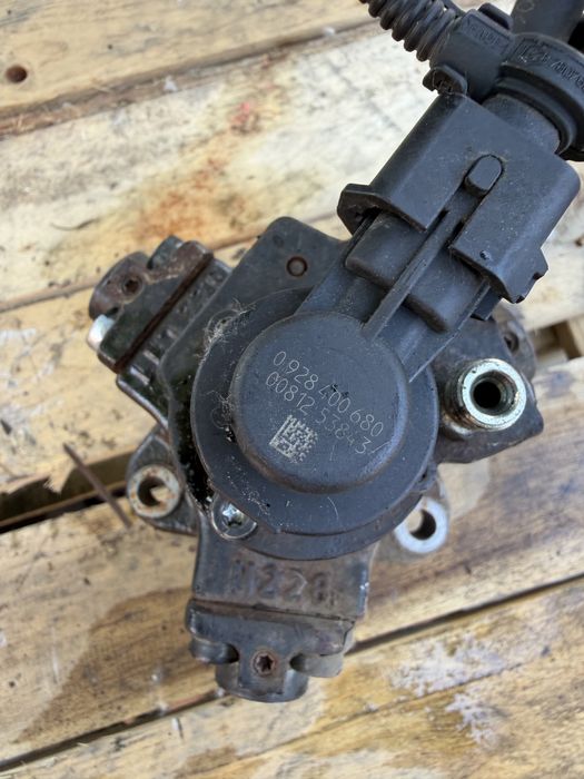 ГНП (Горивна помпа) Bosch за Opel Insignia / Astra J 2.0 CDTI – 0445010193 / 55571005