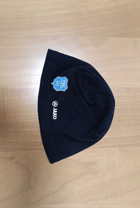 Jako-Много Запазенa