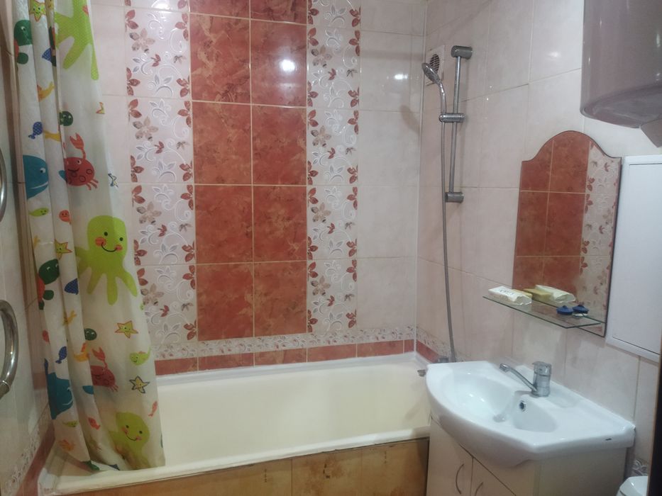 Сдам 2 комнатную квартиру