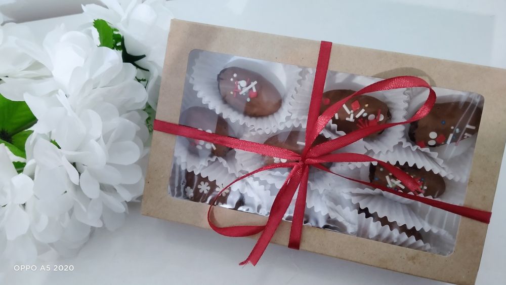 Финики в шоколаде