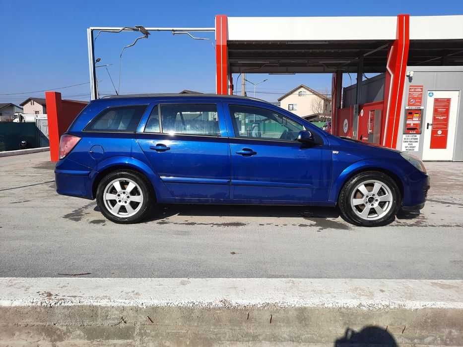 OPEL Astra 2004 — imagine 4