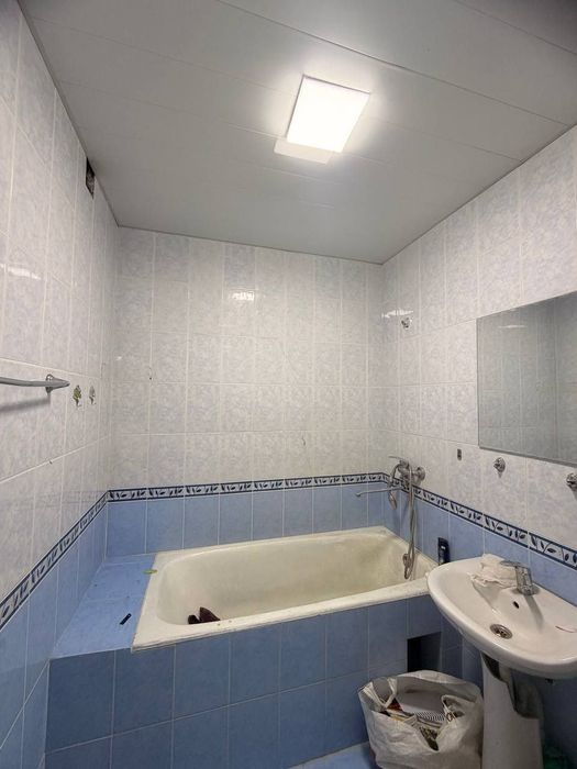 Продаётся квартира 3/6/9 сергели-6