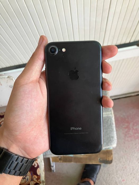 Iphone 7 128 talik qora