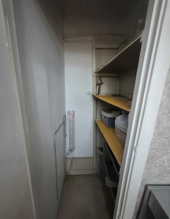 Продам 2комнатную квартиру в 11а микрорайоне