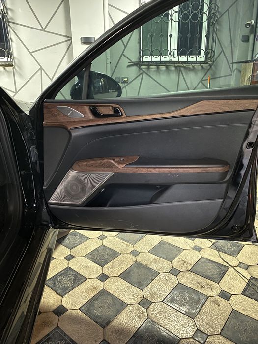 Накладки на колонки киа к5 !! Звоните запчасти аксексуары