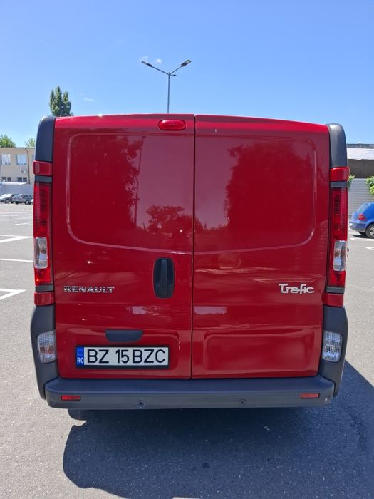 Renault trafic  2.0 dci