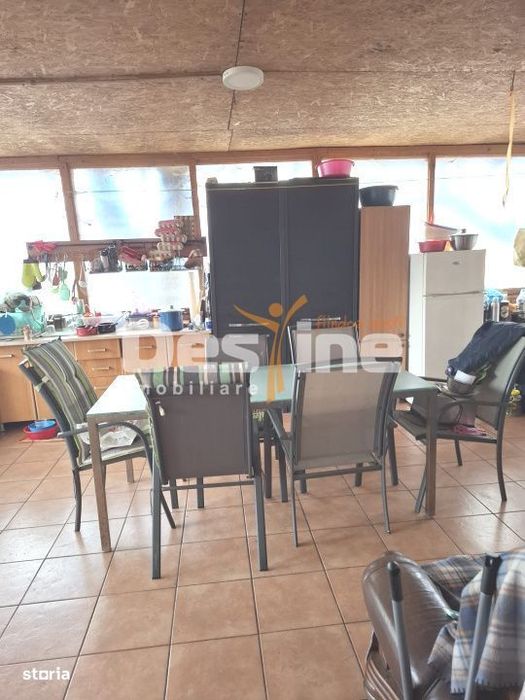 Casa Poiana Campina 6 camere, 228 mp. S.C. . 1521 mp teren.!