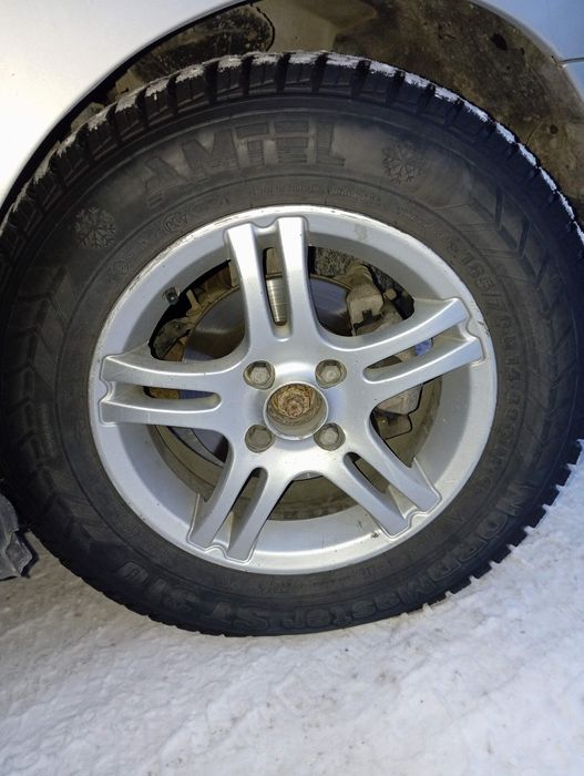 Титановые диски с зимней резиной