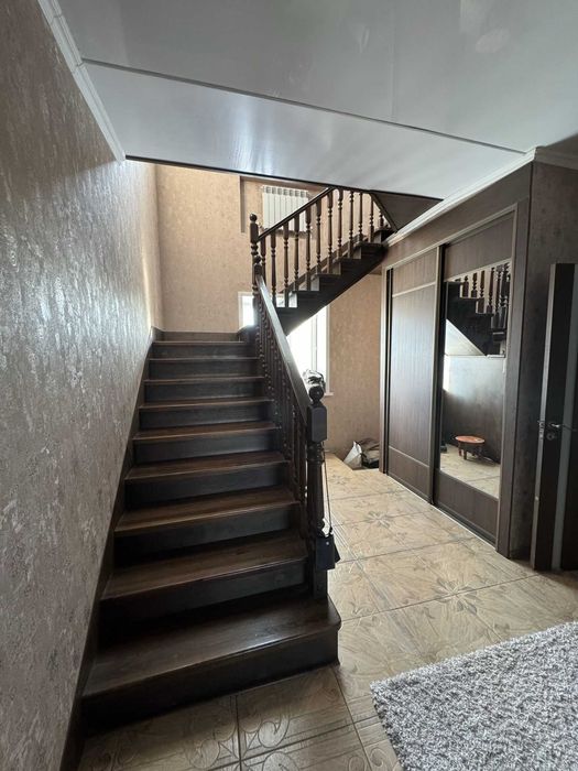 Продажа 2-этажного дома