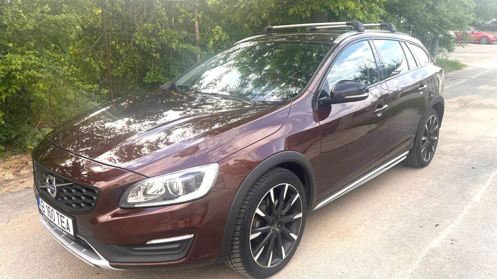 Volvo V60 Primul proprietar, stare foarte buna, TVA deductibil, super dotata