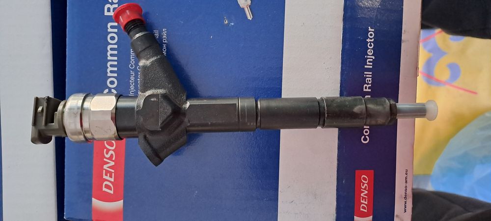 Дюзи Нисан Навара