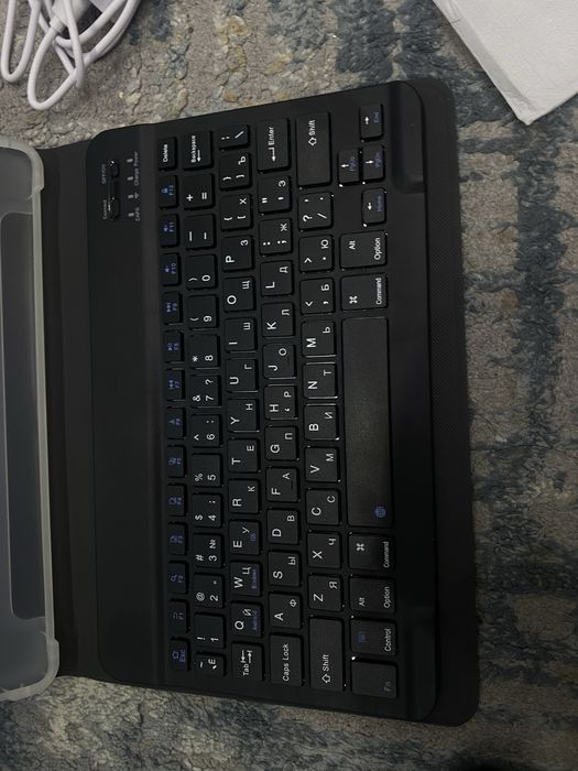 Планшет G3000 plus