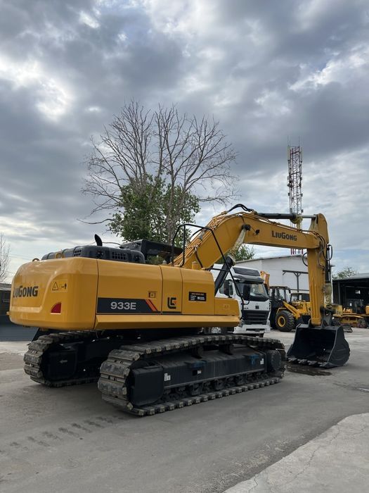 Экскаватор LiuGong 933E — мощь, надёжность и экономия топлива!