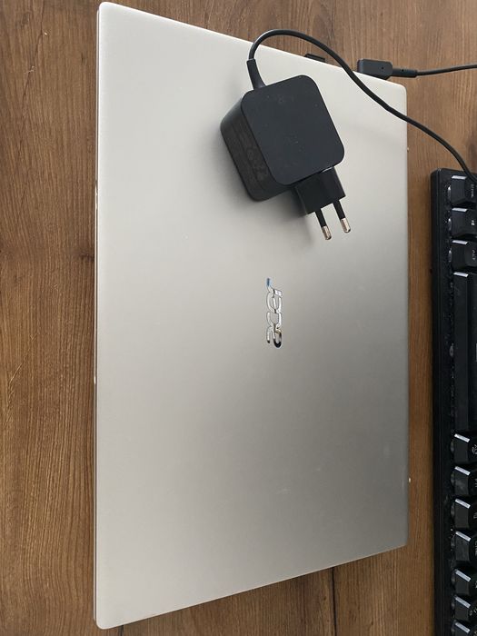 Продам ноутбук acer