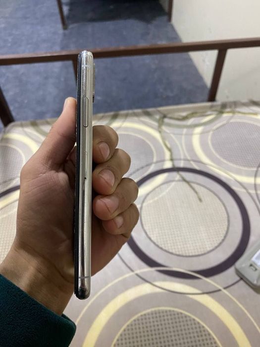 iPhone xs xolati zor