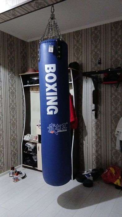 Боксёрский мешок новый аригинал