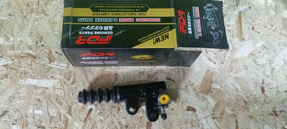 Каренвал на Мазду Кронос,626