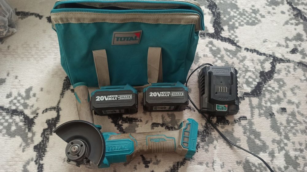 Аккумуляторная ушм