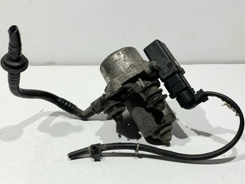Pompa vacuum frana Volkswagen Golf 5 1J0612181B 1.4 tfsi; 1.6 tfsi
