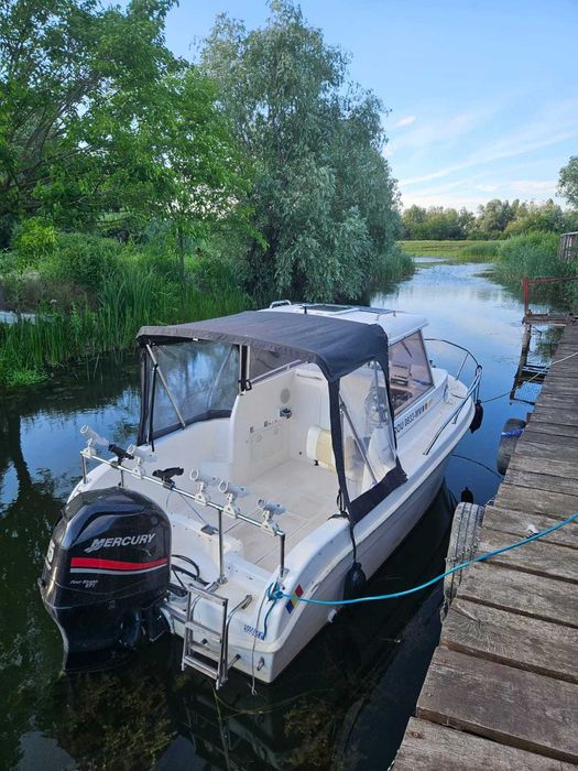 Vand barca cabinata Selva SPA 5.5 m + motor Mercury 115 CP + peridoc
