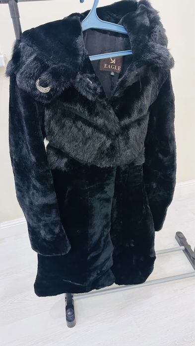 Продается шуба мутон полунорка