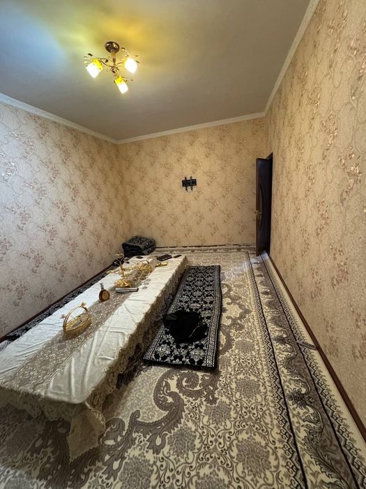 Qarshi shahardan uy sotiladi