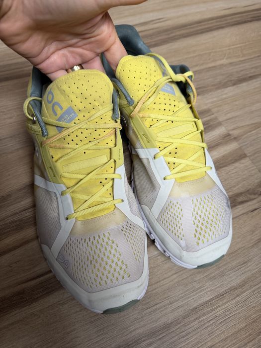 Оригинални мъжки маратонки Uq Swiss Engineering Shoes On Cloud ! 44 н