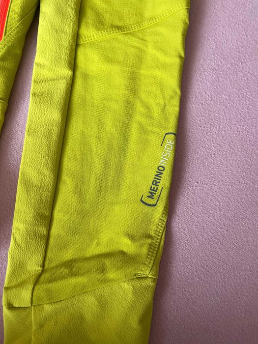 Jachetă Softshell - ORTOVOX Pala Hooded - XS - NOU nefolosit cu etichetă - femeie - pentru hiking si catarat