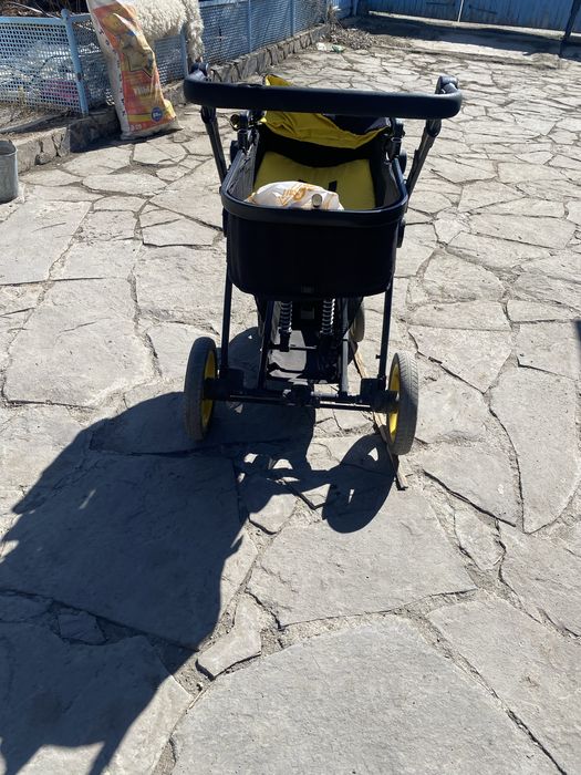 Продаётся детская коляска