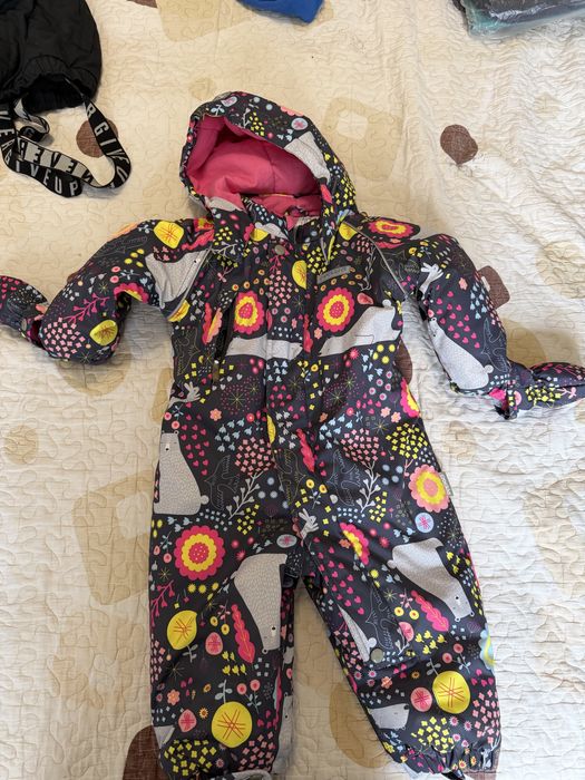 Комбенезон для девочки в очень хорошем состоянии