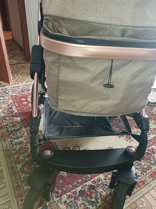 Продам коляску б/у