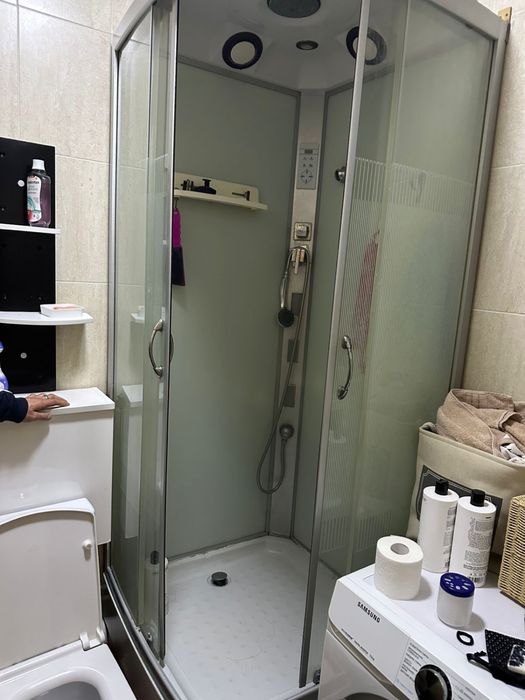 Продам душевую кабинку в хорошем состоянии