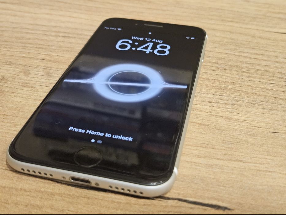 iPhone SE (2020)