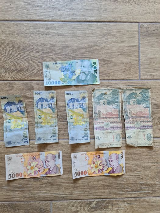8 bancnote vechi de colecție