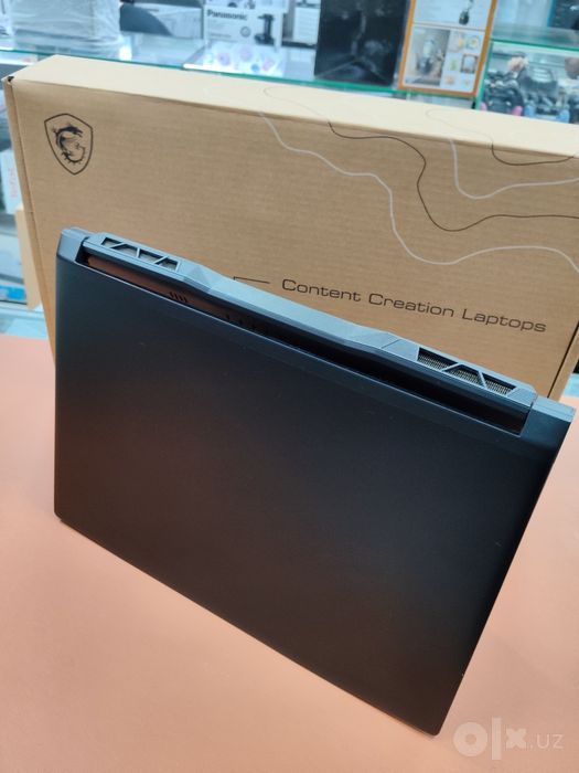 MSI Creator M16 A12UC (A12UC-241XKR)