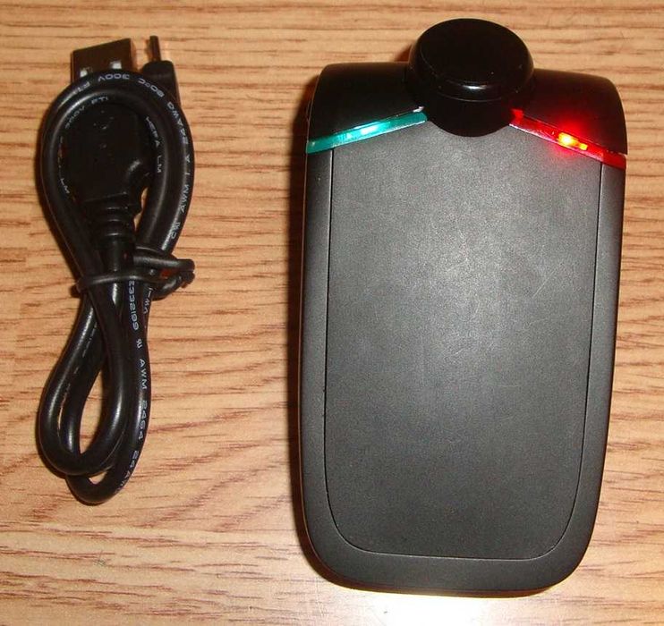 Handsfree auto Parrot Minikit Neo si Nokia HF-300 Wireless