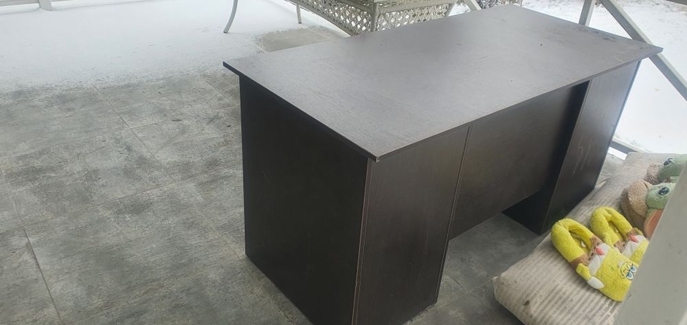 Письменный  стол