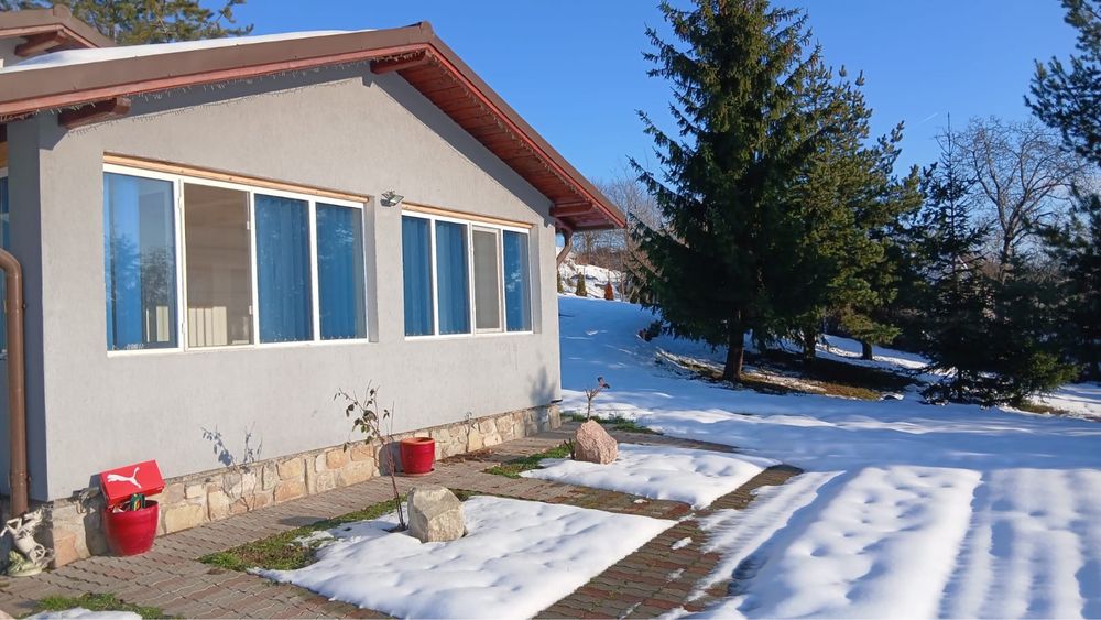 Vand casa Pucioasa !