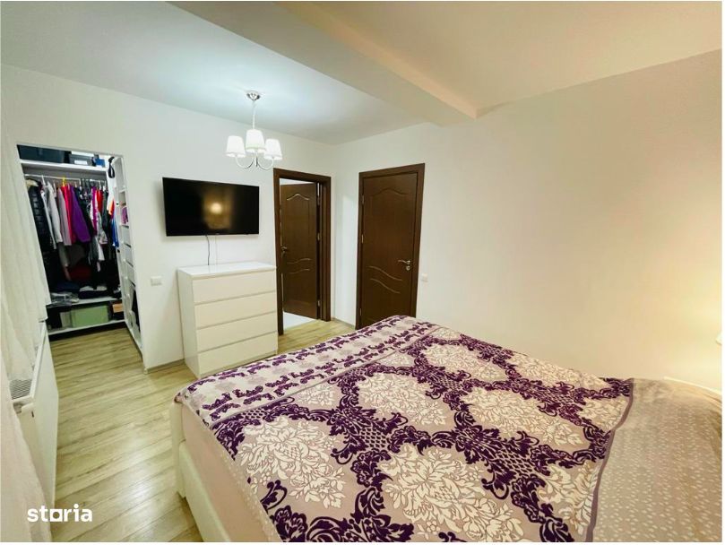 Apartament de Vănzare, 3 Camere, 81mp, 2 Parcari, Zona Selimbar.
