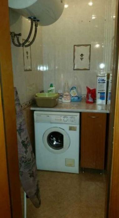 Дава се под наем Тристаен апартамент в Бургас, Център - 94 кв.м за 127.5 € - Снимка #7