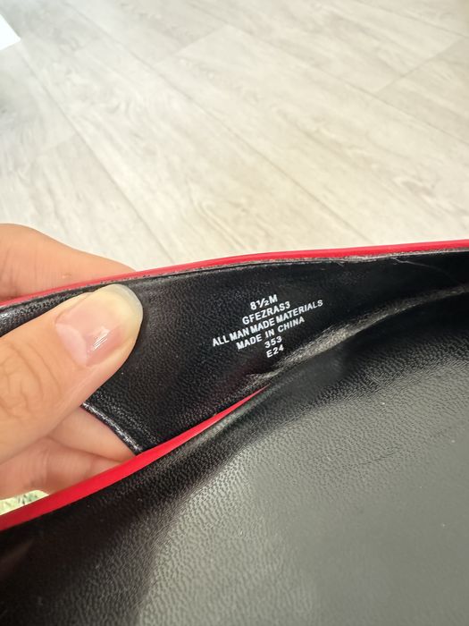 Босоножки guess без каблука оригинал