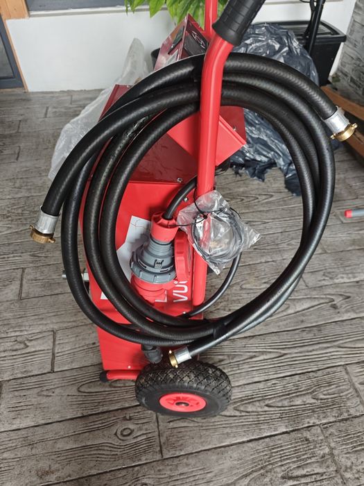 Aparat verificat țevi de încălzire în podea