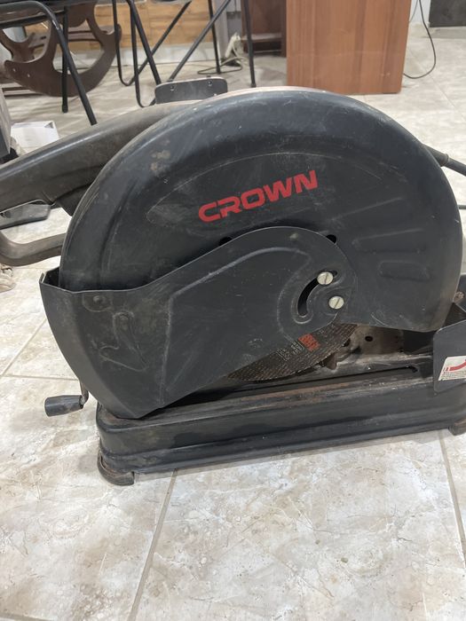 Торцовочная Пила CROWN ct15194